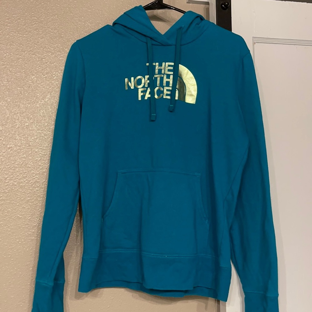 The North Face Hoodie - medium